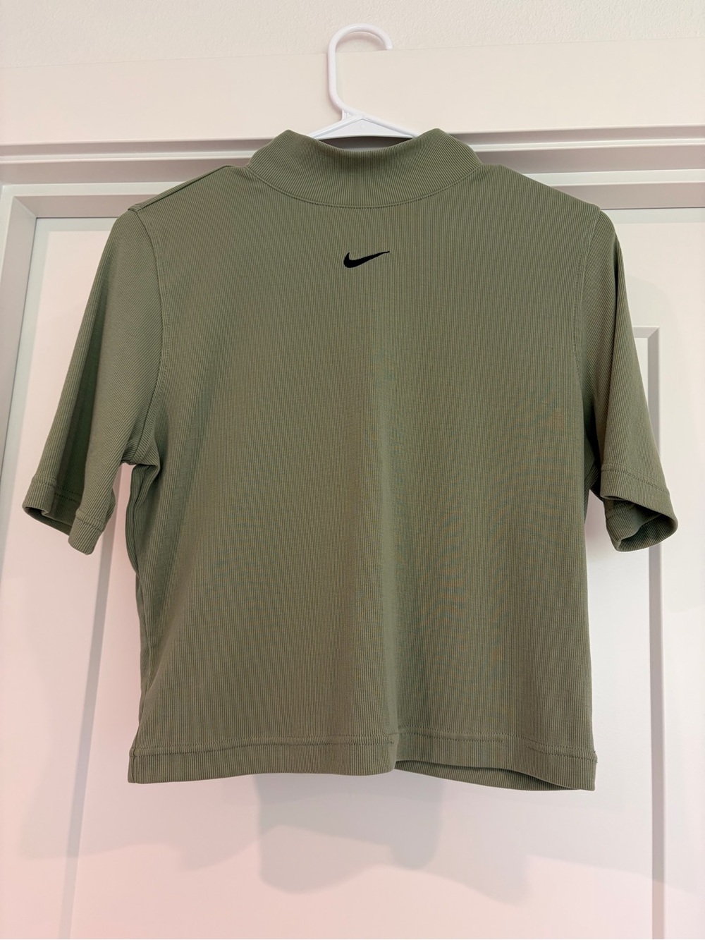 Nike Sportswear Ribbed Mock Neck Short Sleeve Top Khaki Green M - GUC Flaw